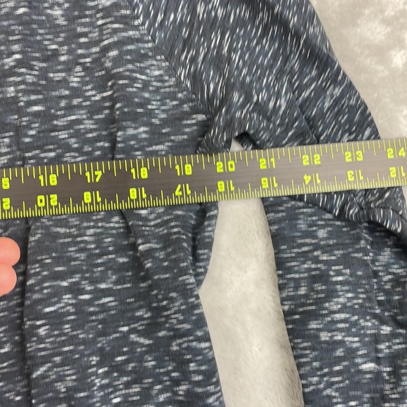 Raw Threads Disney Active Wear Running Mickey Minnie Long Sleeve Women's XL - Picture 6 of 10